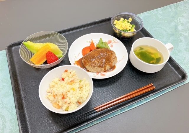 ハンバーグステーキ・グレービーソース